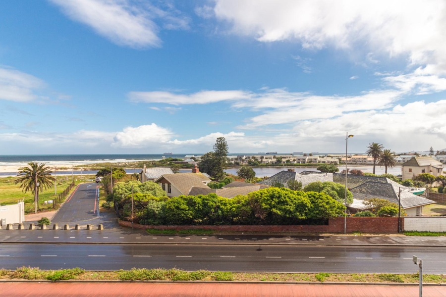 2 Bedroom Property for Sale in Milnerton Western Cape
